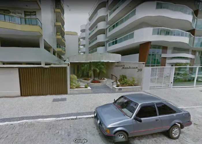 Condominio Chateau Mondrian Cabo Frio